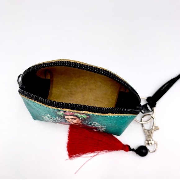 Frida Kahlo Leather Zipper Coin Tassel Purse - Picture 3 of 7